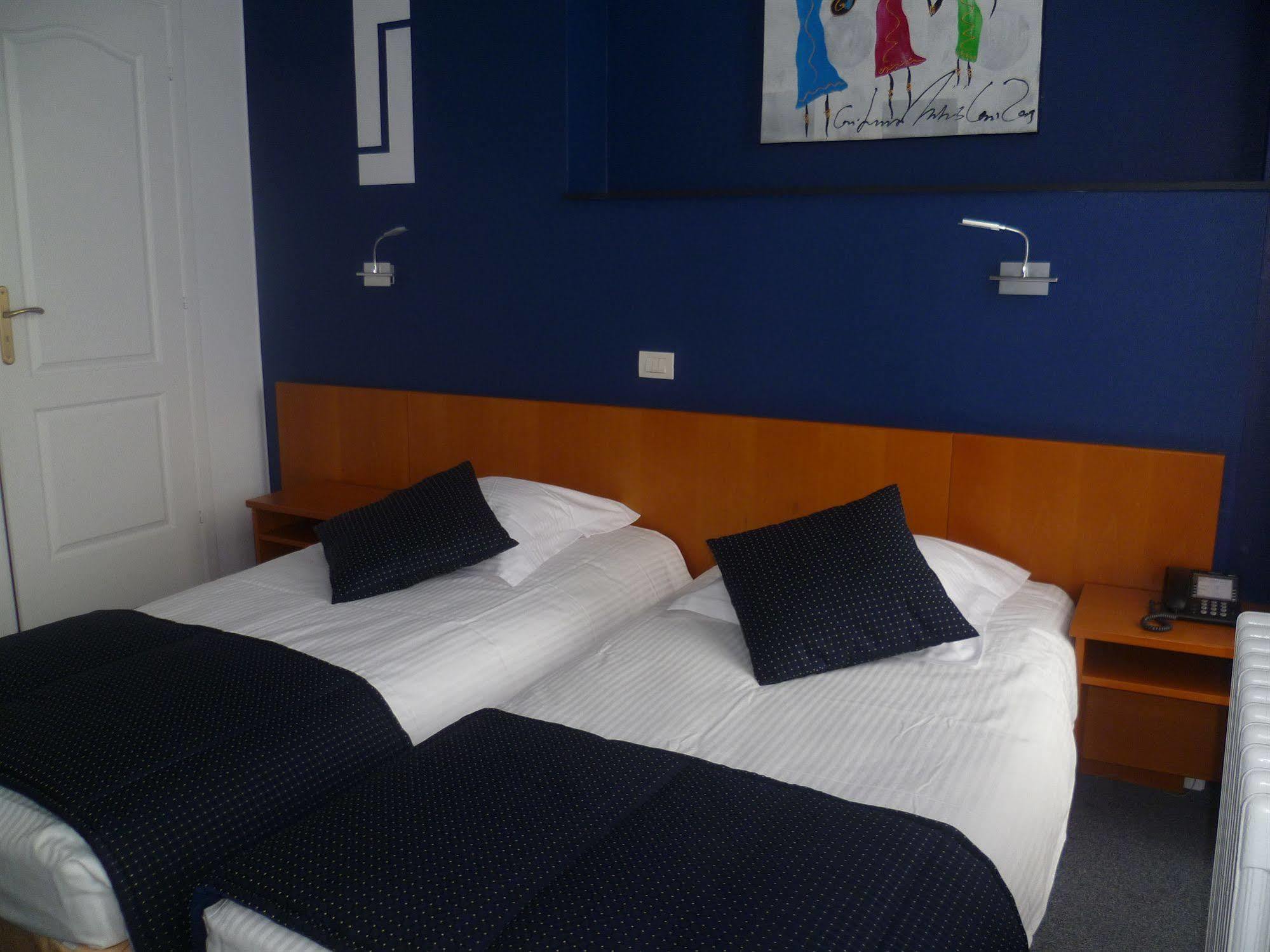 Hotel Le Terminus Mons Kültér fotó